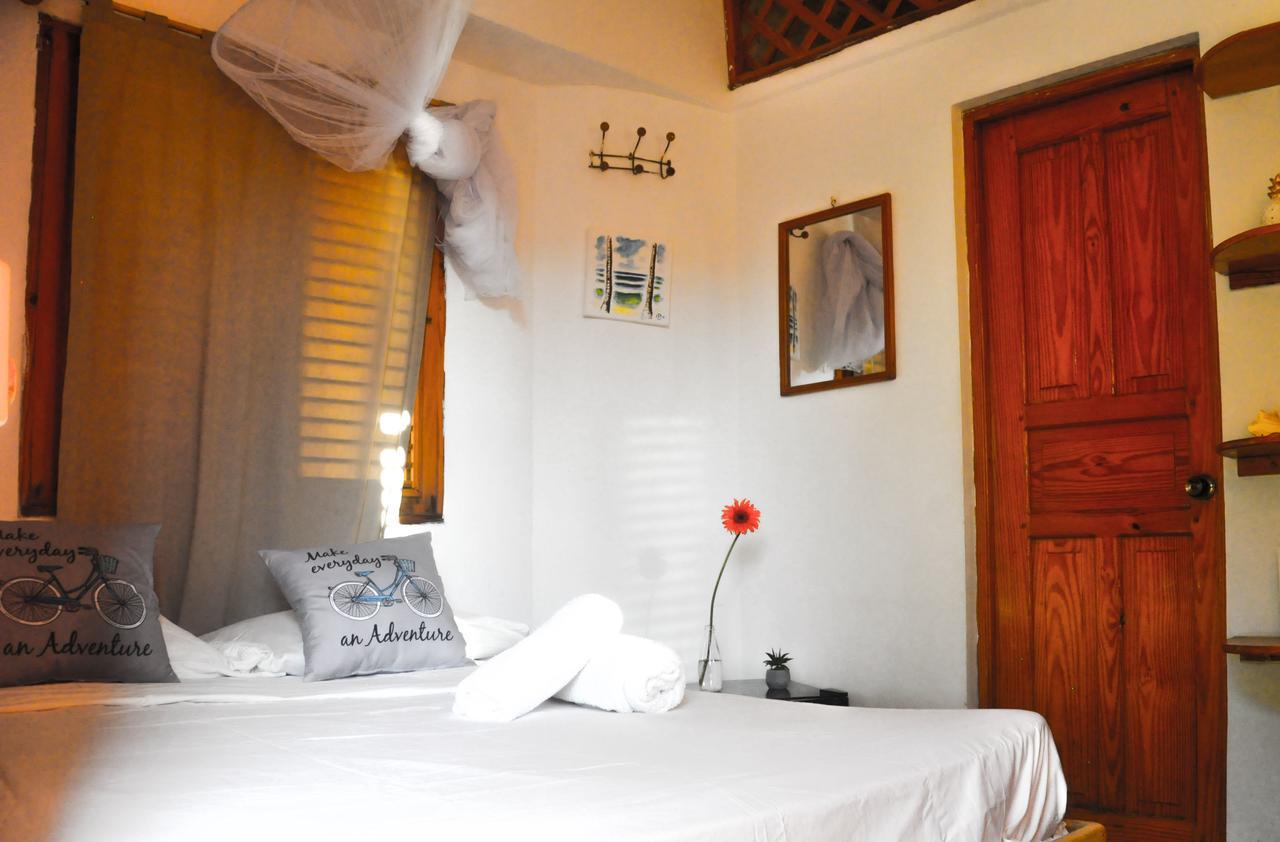 Casa Delfin Guest House Las Terrenas Exterior foto